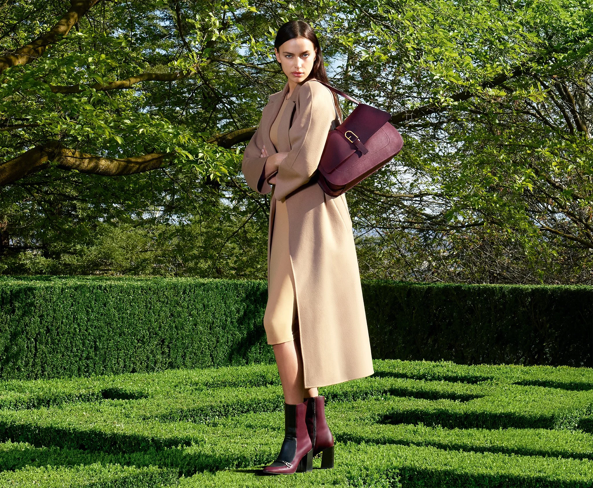 FURLA フリンジ付きダークグリーンー ローファー NWT FURLA GINEVRA MINI FLAP CROSSBODY SAFFIANO LEATHER IN WINTER